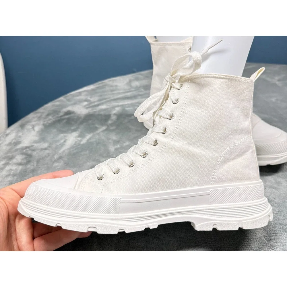 Sheln Platform Sneaker Boots Womens 9 White Canvas High Top Lace Up Chunky